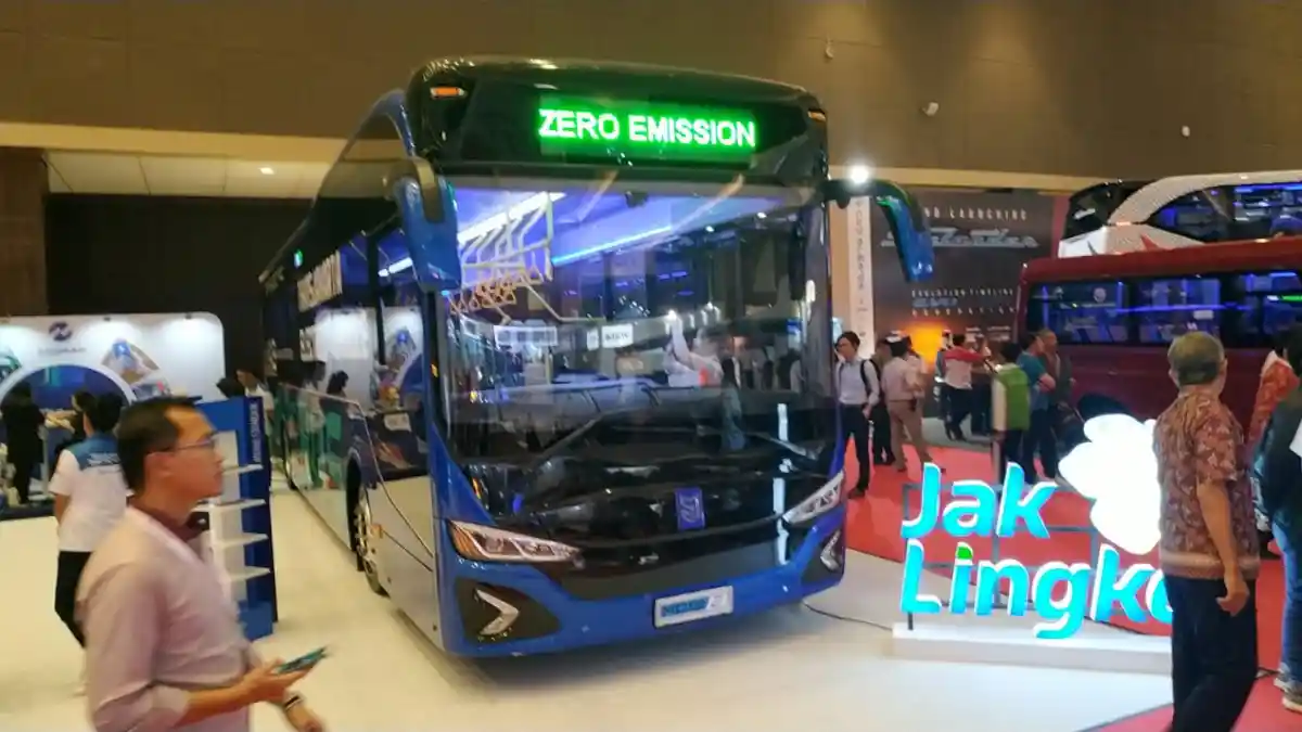 Bus - Spesifikasi Bus Listrik MD 12E yang Tampil di Booth Transjakarta di Busworld SEA 2019