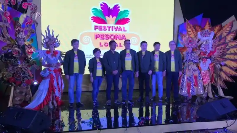 Foto - Adira Finance Bantu Percantik Kota Besar di Indonesia Dengan CSR