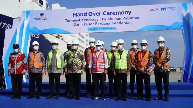Foto - Daihatsu Mulai Genjot Eksport Dari Pelabuhan Patimban