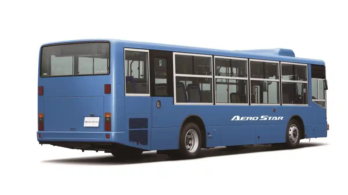 Foto - Fuso Luncurkan Bus Kota Aero Star Baru Dilengkapi Fitur Keselamatan Baru