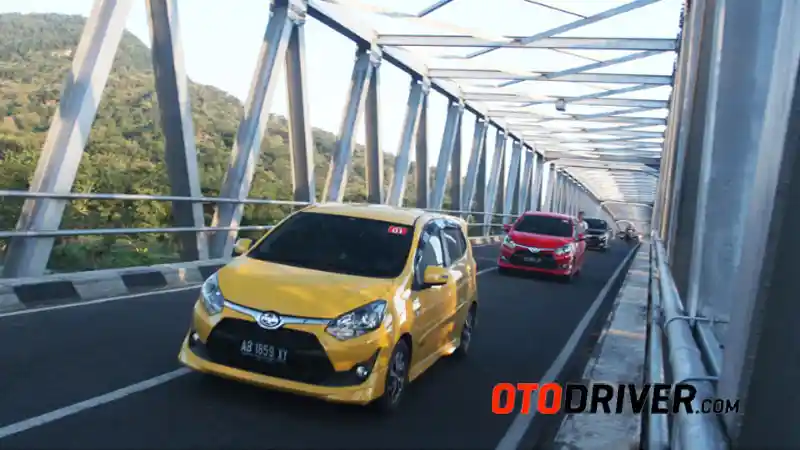 Foto - Saat Mengemudi, Tsunami Datang? Lakukan Hal ini