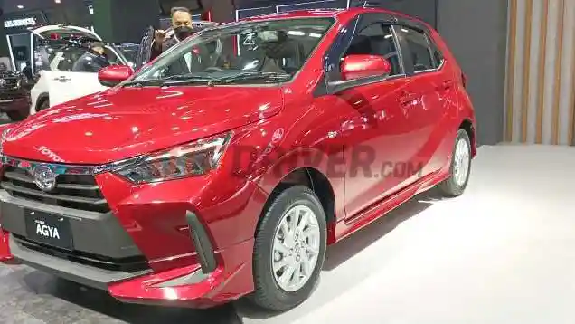Foto - FIRST DRIVE: Toyota Agya 2023
