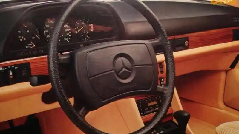 Berita - 40 Tahun Lalu, Mercedes-Benz Tercatat Sebagai Pencetus Airbag Modern