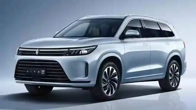 Foto - Aito Diakusisi DFSK Seres, Aito M9 dan M7 Siap Mejeng di GIIAS 2024