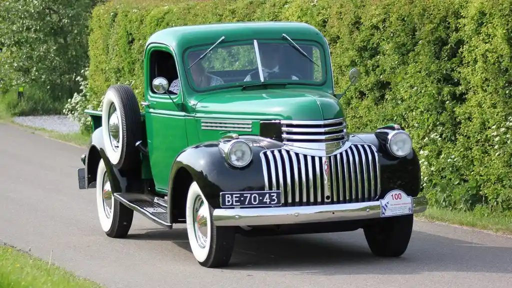 Pikap - Si Jambrong, Legenda Angkutan Sejak Era Pra-Kemerdekaan