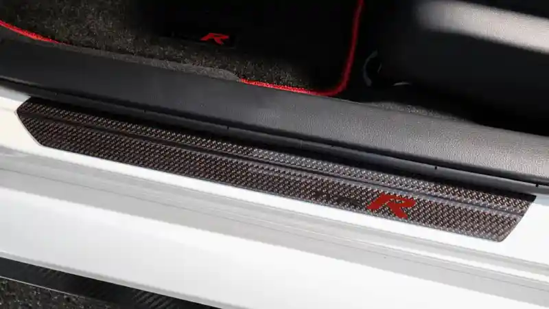 Foto - Pelek Aksesoris Honda Civic Type R Australia Mampu "Pangkas Bobot Dompet"