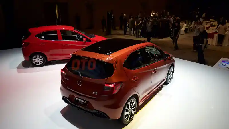 Foto - Dimensi All New Brio Tambah Panjang dan Berat. Ini Cara Honda Mensiasatinya