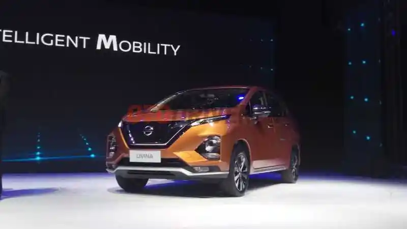 Berita - Nissan Tak Beri Target Penjualan Livina, Tapi Tak Mau Terpuruk Lagi