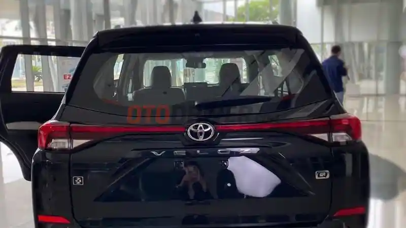 Foto - Bocor Tanpa Sehelai Benang Pun. Ini Wujud All New Toyota Avanza Veloz 
