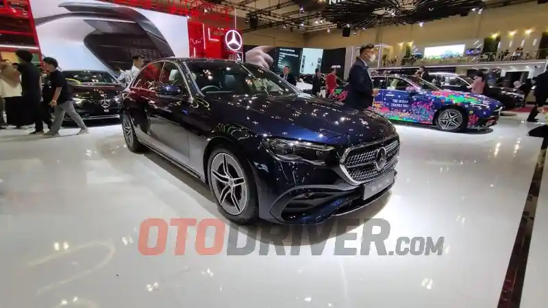 Foto - Daftar Harga MERCEDES-BENZ Terbaru (November 2025)