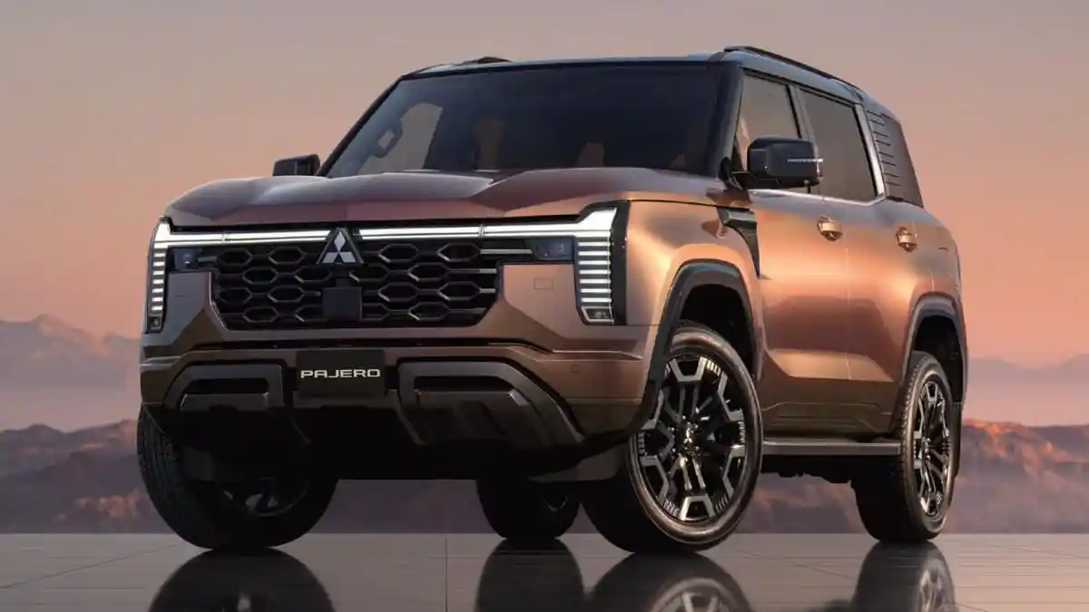 Foto - All New Mitsubishi Pajero Tadinya Cuma Jadi Triton Versi SUV