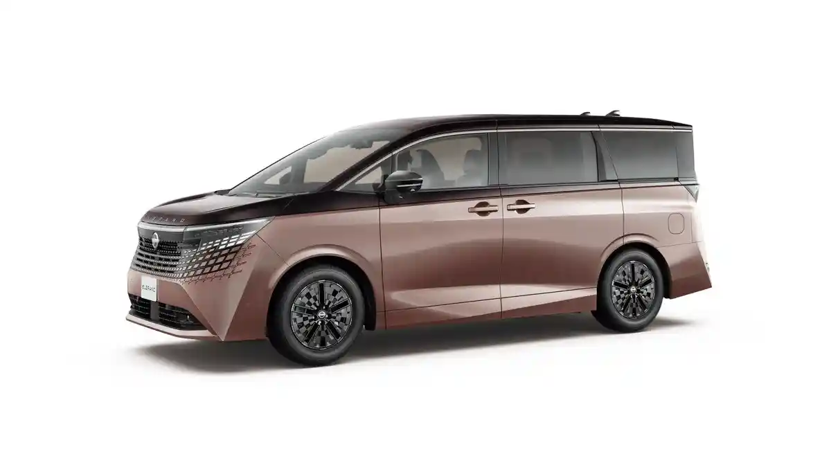 Foto - All New Nissan Elgrand Dirilis di Jepang, Harganya Setara Rp700 Jutaan