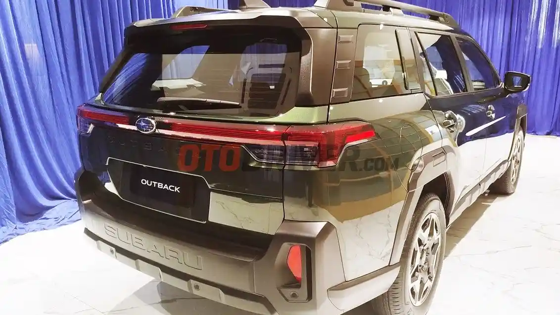 Foto - Subaru Outback Kini Berjenis SUV, Bukan Lagi Wagon