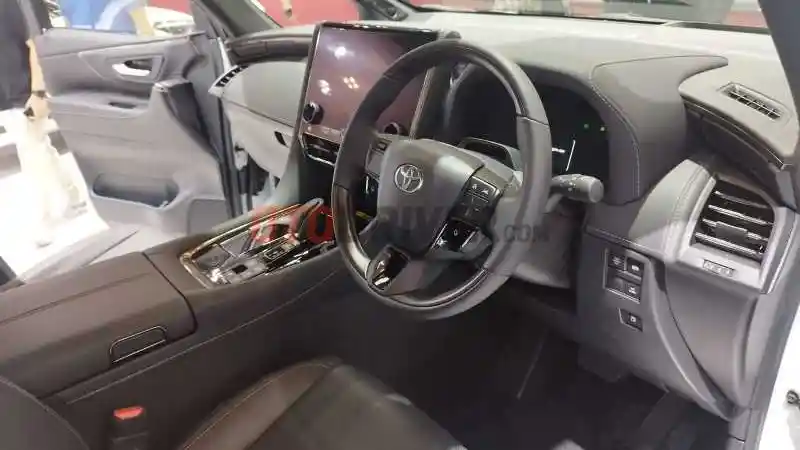 Foto - Toyota Alphard HEV Bakal Meraja, Hanya Selisih Rp 79 Juta Dengan Versi Bensin Murni