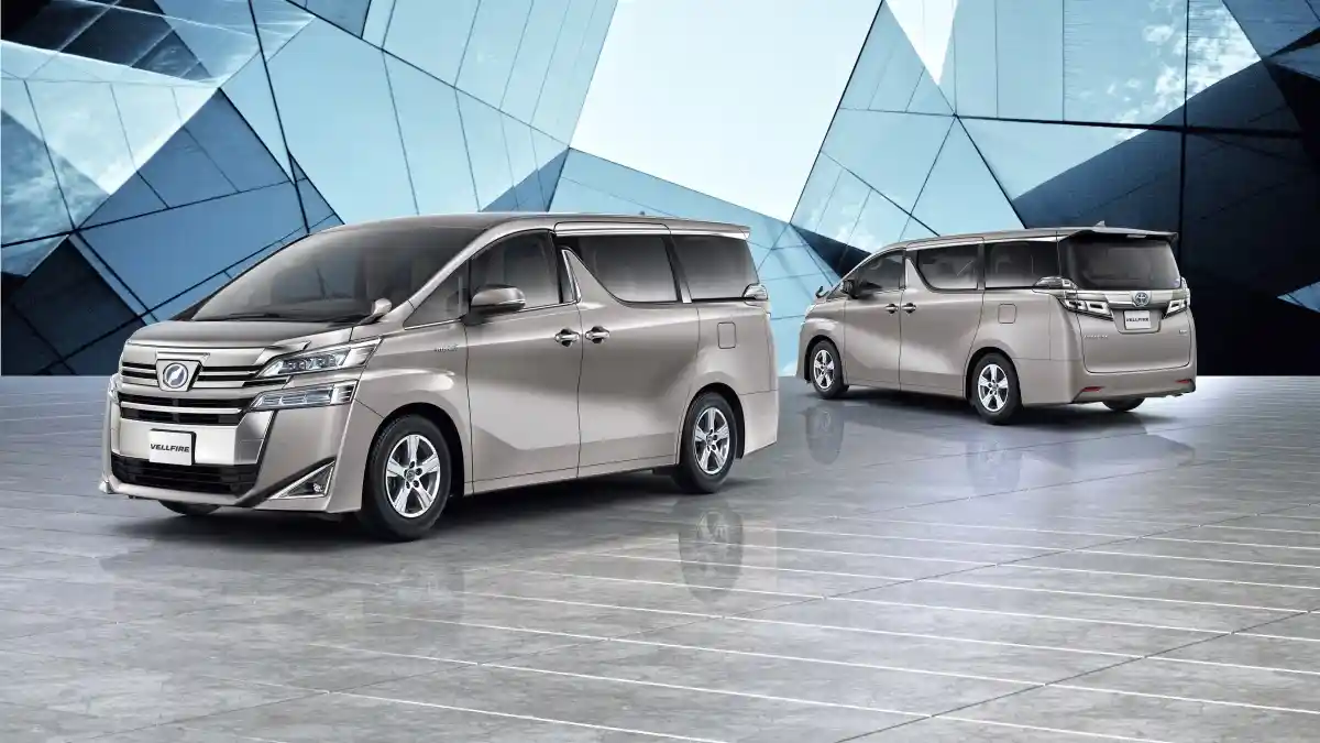 Foto - Toyota Alphard dan Vellfire 2018 Siap Mengaspal di Malaysia