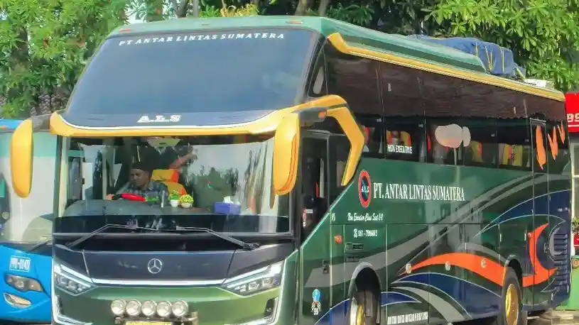 Foto - Dunia Bus Sumatera Semakin Menggeliat