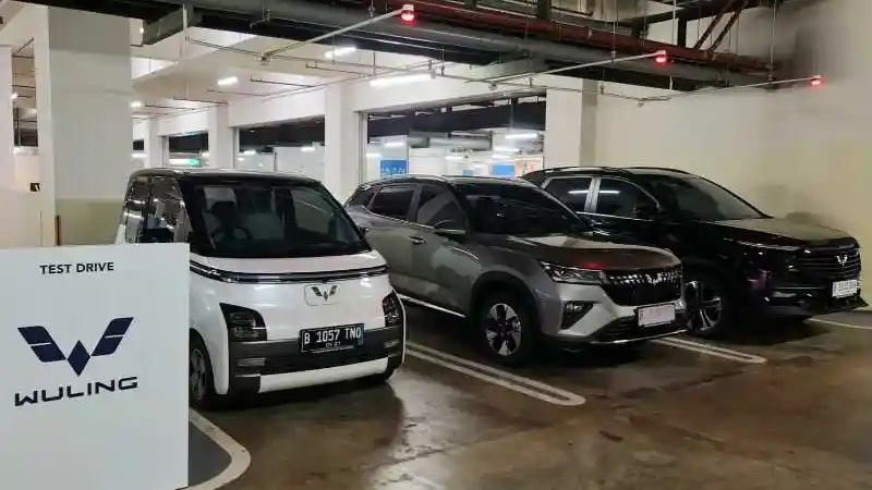 Foto - Ingin Lebih Perkenalkan Alvez, Wuling Kepung Jakarta dengan Dua Pameran Sekaligus 