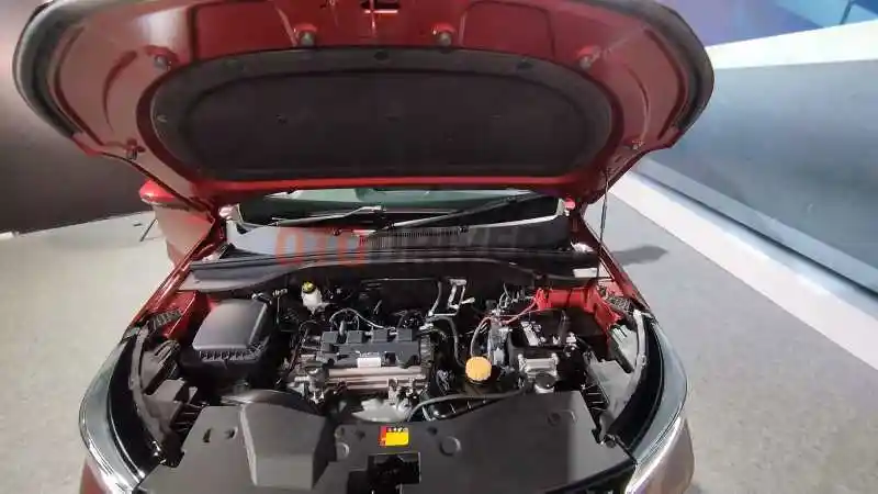 Foto - Wuling Alvez Akan Hadir dalam Versi Mesin Turbo?