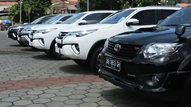 Foto - Toyota Fortuner Jadi yang Paling Laris di Kelasnya Selama 2018