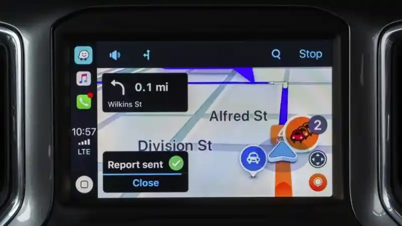 Berita - Waze Berintegrasi Dengan Apple CarPlay, Mudahkan Bernavigasi