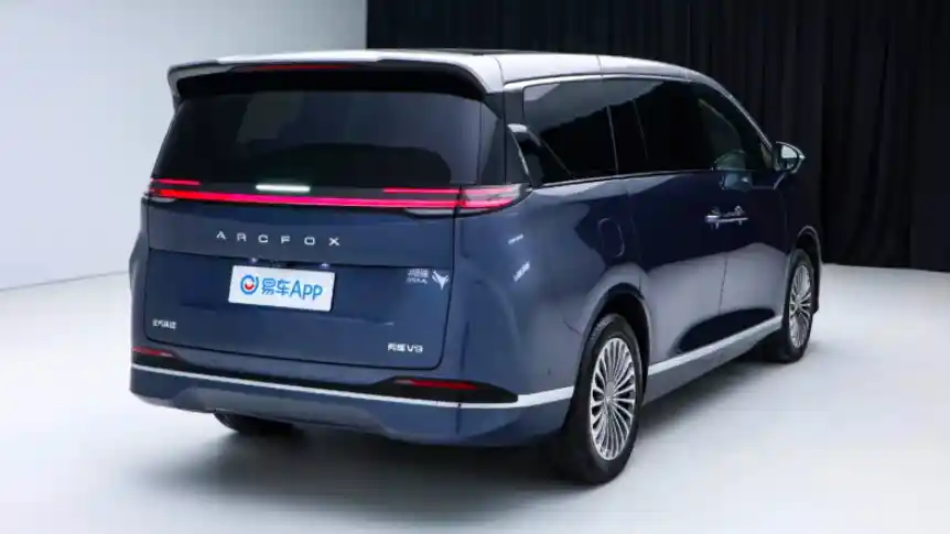Foto - BAIC Arcfox Perkenalkan MPV Mewah, Rival Denza D9