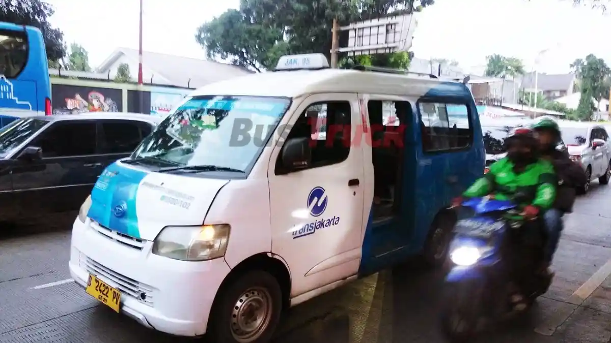 Foto - Tarif Transjakarta Akan ‘Naik’ Jadi Rp5.000