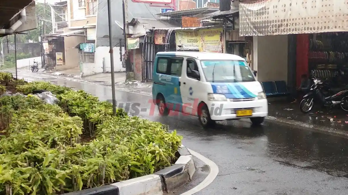 Foto - Tarif Mikrotrans Diusulkan Rp2.000 dan Transjakarta Rp5.000