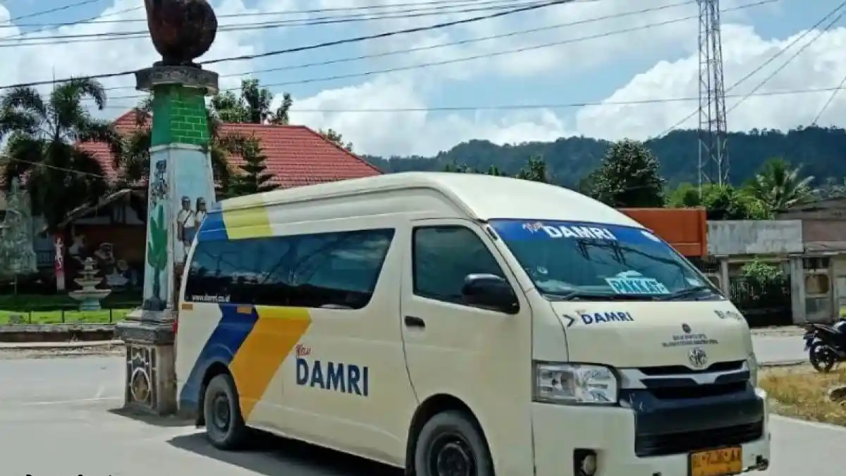 Foto - Pengemudi Damri Dibekali Ilmu Pertolongan Darurat Buat Penumpang