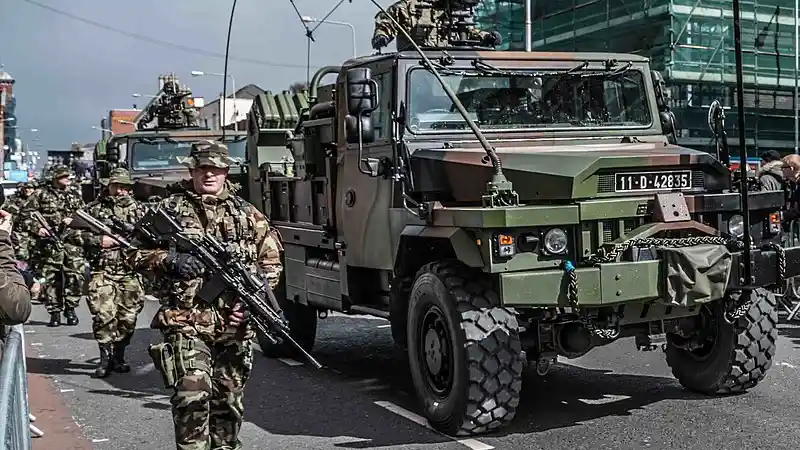 Truk - Pernah Tahu Truk Merek Acmat, Mowag atau Oshkosh?