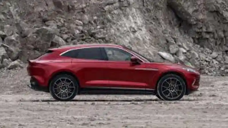 Foto - Ubah Haluan, Aston Martin Akan Fokus pada SUV