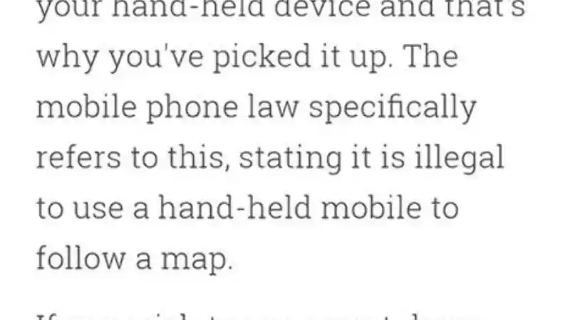 Foto - Mengemudi Sambil Mengoperasikan GPS pun Dilarang di Inggris