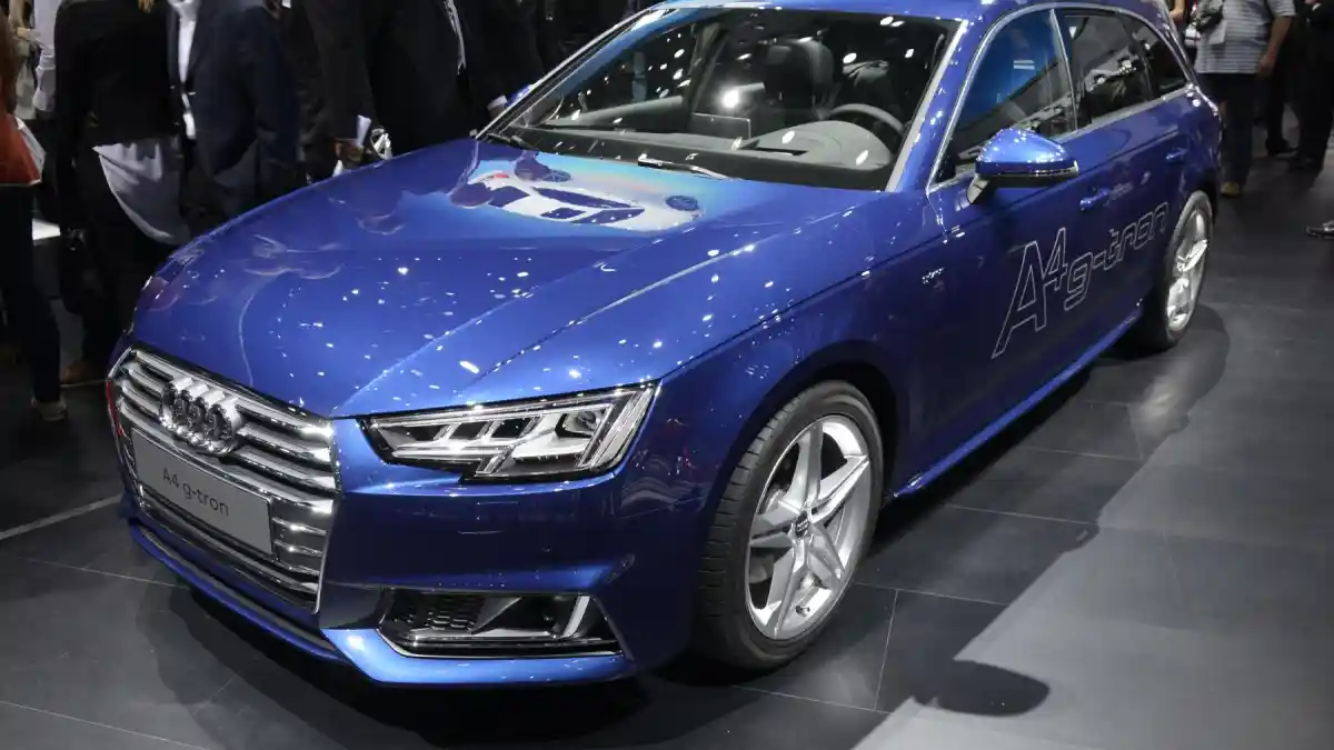 Berita - Audi A4 Generasi Baru Meluncur Bulan Depan Di Indonesia