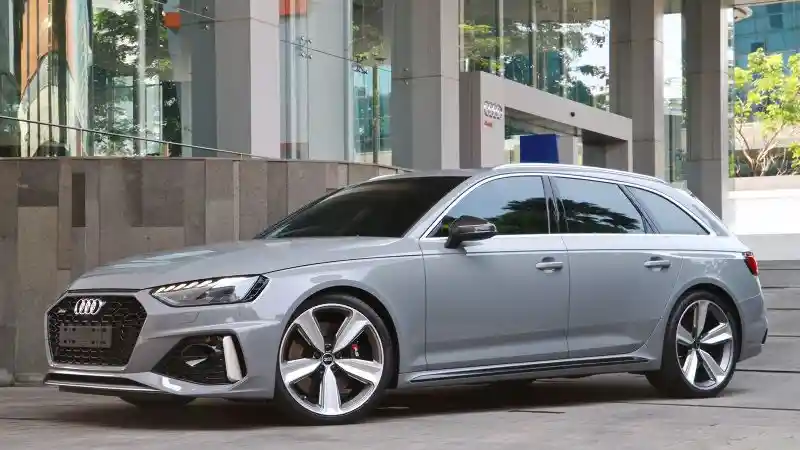 Berita - Audi Indonesia Resmi Menjual Station Wagon Paling Bertenaga di Dunia, Harga Mulai Rp 2,7 Miliar
