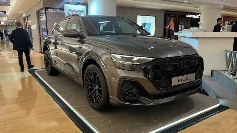 Berita - Audi Q8 Facelift Resmi Meluncur, Harga Rp 2,7 Miliar (24 FOTO)