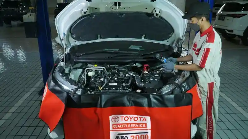 Foto - Konsumen Toyota Bisa Uji Emisi Secara Gratis di 22 Bengkel Resmi Ini