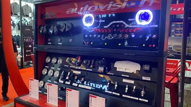 Foto - Autovision Kenalkan Lampu LED Paling Terang di Pasar Aftermarket 