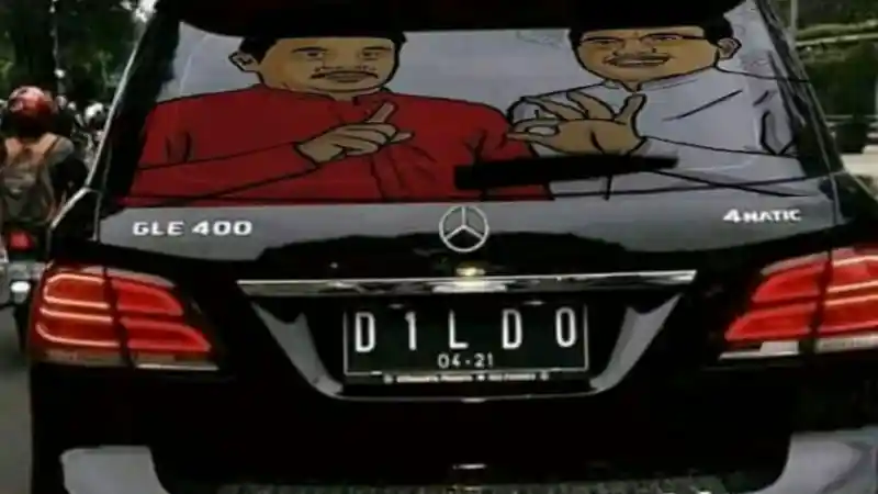 Foto - Capres Nurhadi-Aldo Pakai 4 Mobil Ini Untuk Kampanye