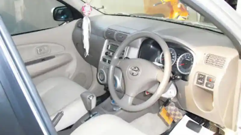 Foto - Panduan Membeli Toyota Avanza Generasi Pertama