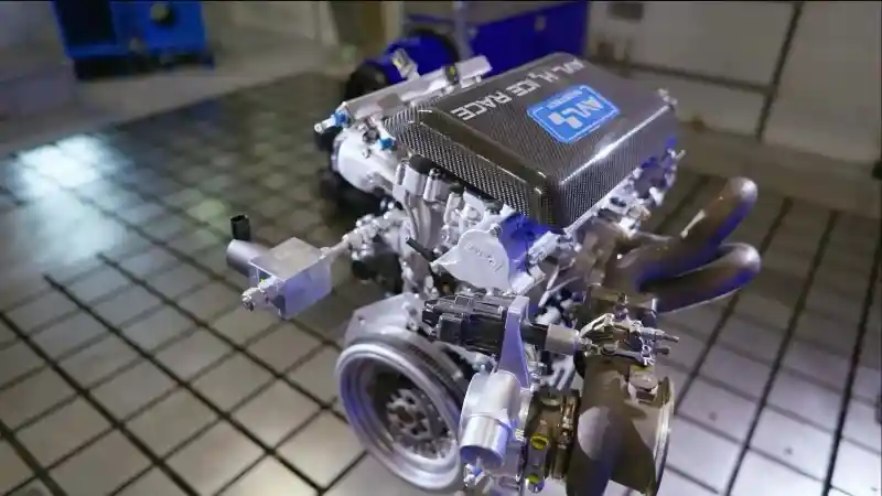 Berita - Mesin Pembakaran Internal Bertenaga Hidrogen Empat Silinder Asal Austria Ini Mampu Catat 405 Hp