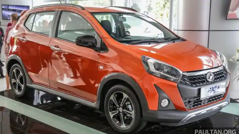 Foto - Agya Facelift Versi Malaysia Jadi Crossover