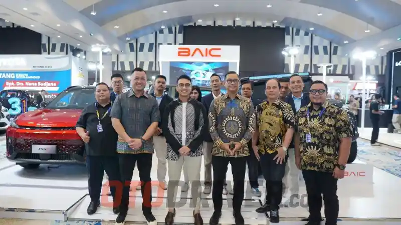 Foto - BAIC Indonesia Diskon BJ40 Plus dan X55-II Sampai Belasan Juta di Jawa Tengah