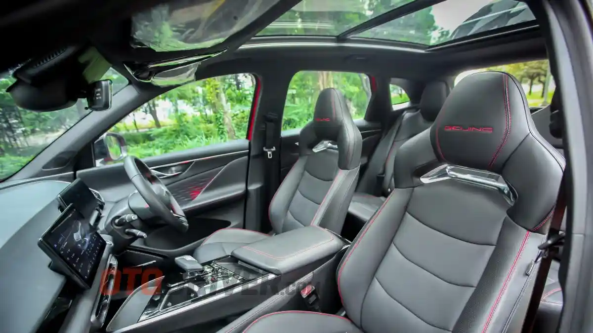 Foto - BAIC X55 II SUV Crossover Bertorsi Tertinggi Di Kelasnya