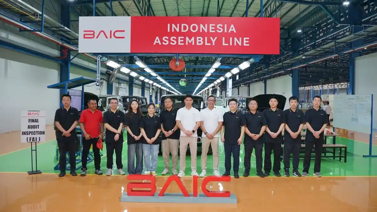 Foto - Tim Ahli Datang Dari China Memastikan BAIC BJ40 Plus Rakitan Indonesia Berkualitas Tinggi