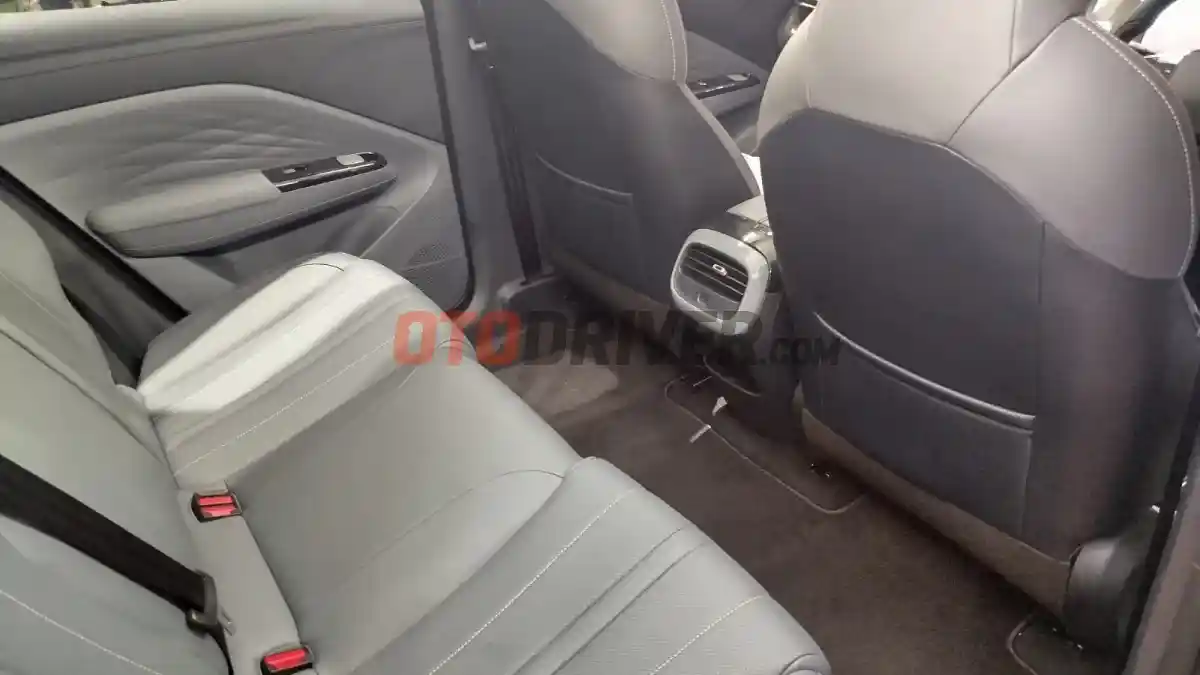 Foto - BAIC T1, Crossover Pertama BAIC Diperkenalkan Dengan Harga Khusus