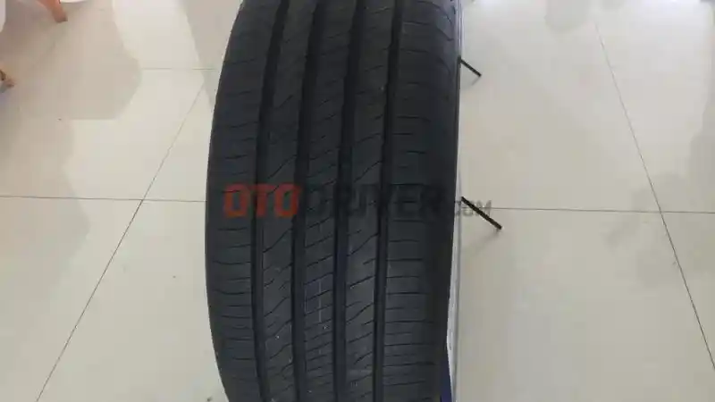 Tips - Selain kembangan, Ini Tanda Ban Mobil Minta Jajan