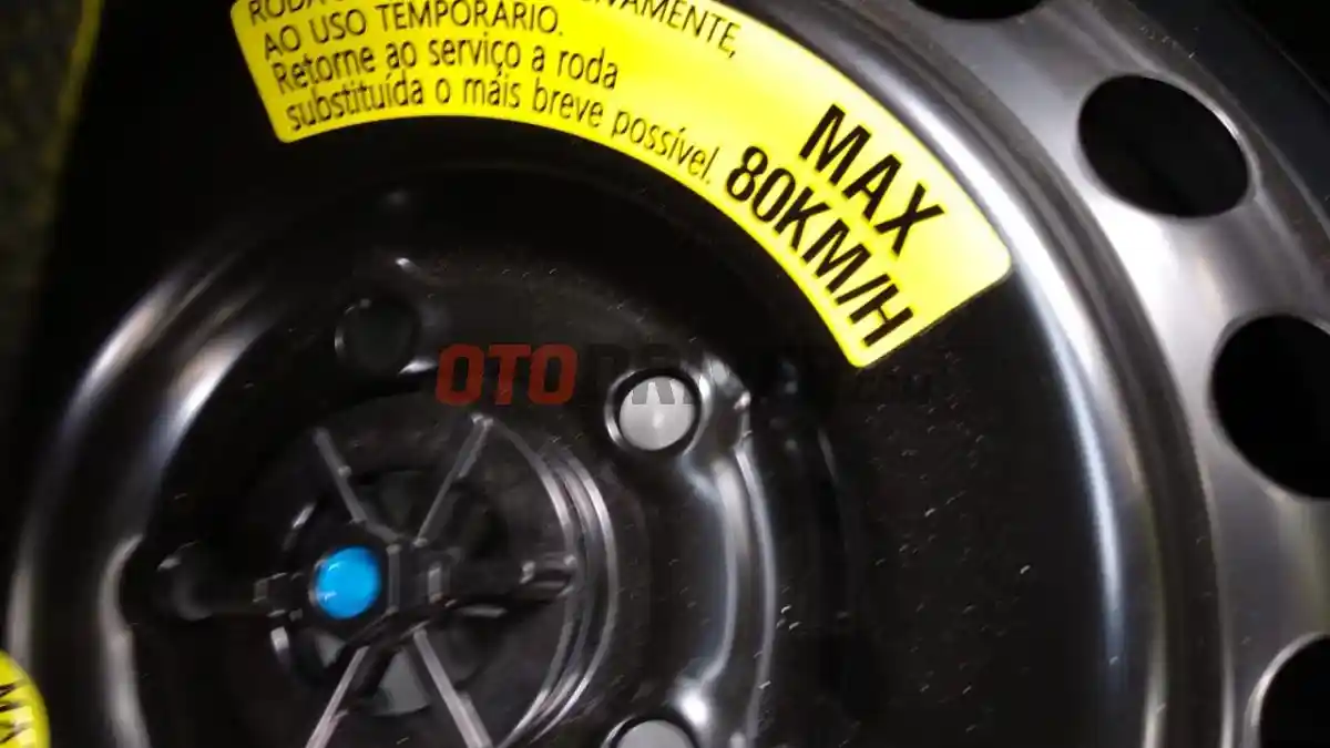 Foto - Pantau Tekanan Udara Ban Cara Toyota