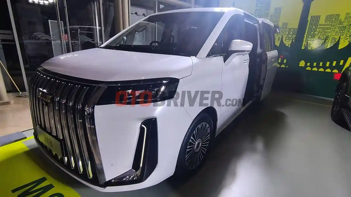 Foto - Kenalan Sama M8, MPV Listrik Yang Dipilih Jadi Produk Pembuka BAW di Indonesia