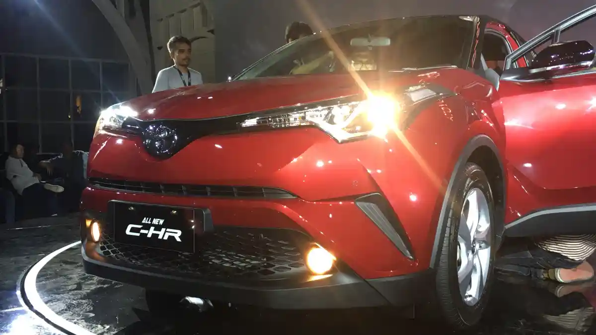 Berita - Mampukah Toyota C-HR Tandingi Mazda CX-3?