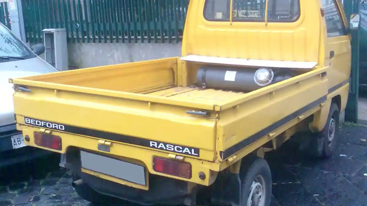 Foto - Bedford Rascal, Kembaran Suzuki Carry 1000 Dari UK