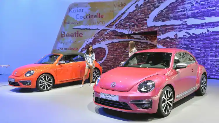 Foto - Volkswagen Beetle Bakal Hadir Varian 4 Pintu Untuk Pertama Kalinya